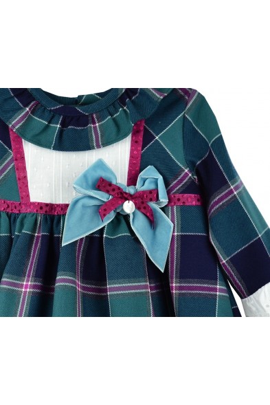 Vestido escocés y capota para bebé de Marta y Paula