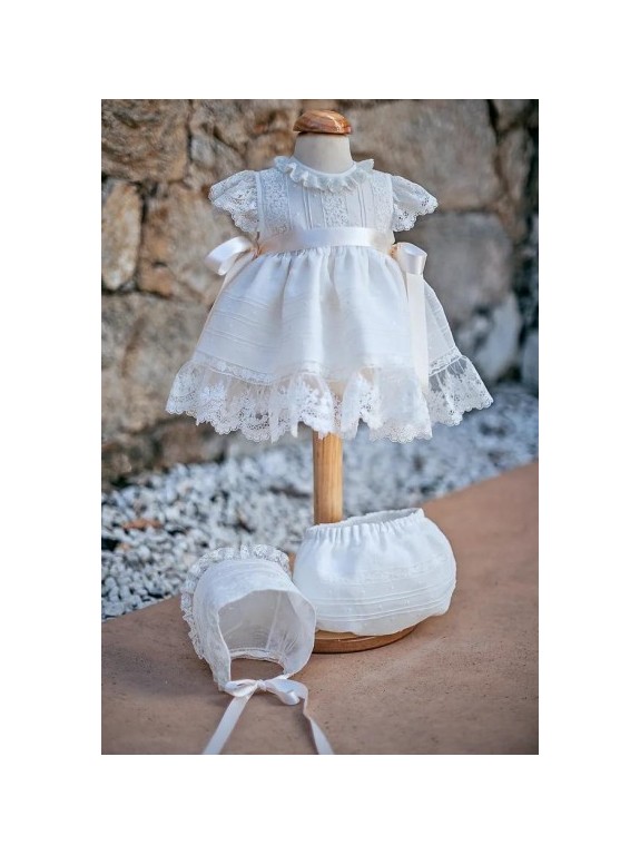 Ropa de bautizo para bebés, niños y niñas - Trajes, vestidos, faldones...